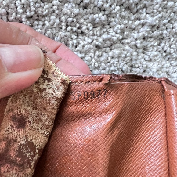 SOLD - Picture 4 of 8